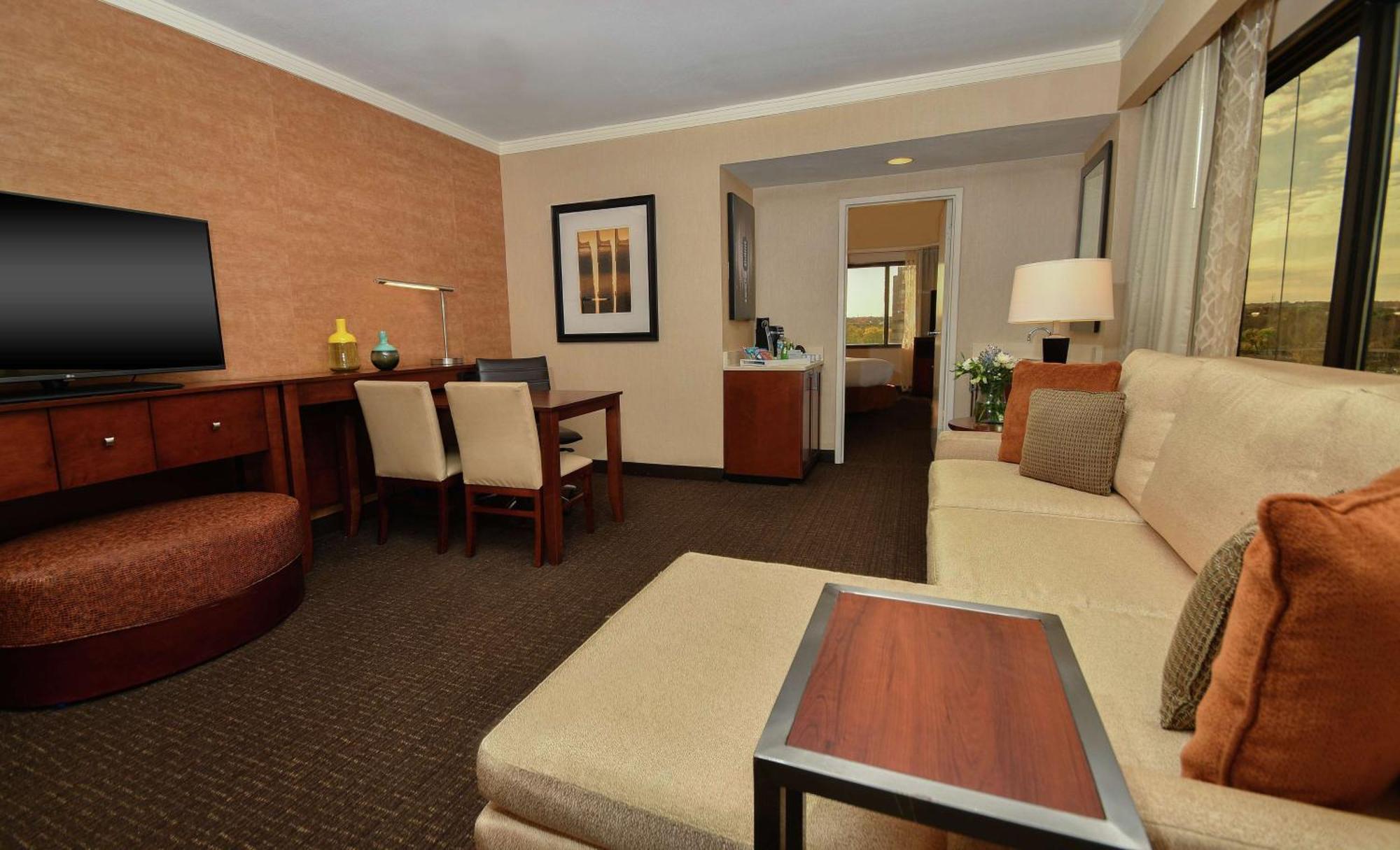 Embassy Suites By Hilton Austin Downtown South Congress Eksteriør billede